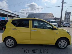 ダイハツ ミライース