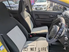 ダイハツ ミライース