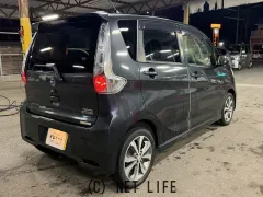 日産 デイズ