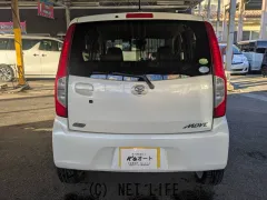 ダイハツ ムーヴ