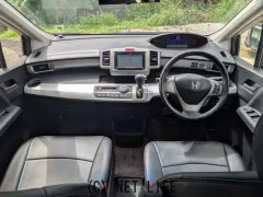 ホンダ フリードハイブリッド