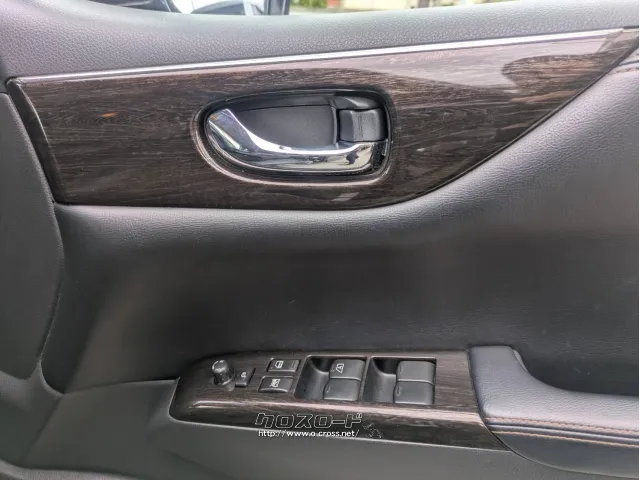 日産 エルグランド