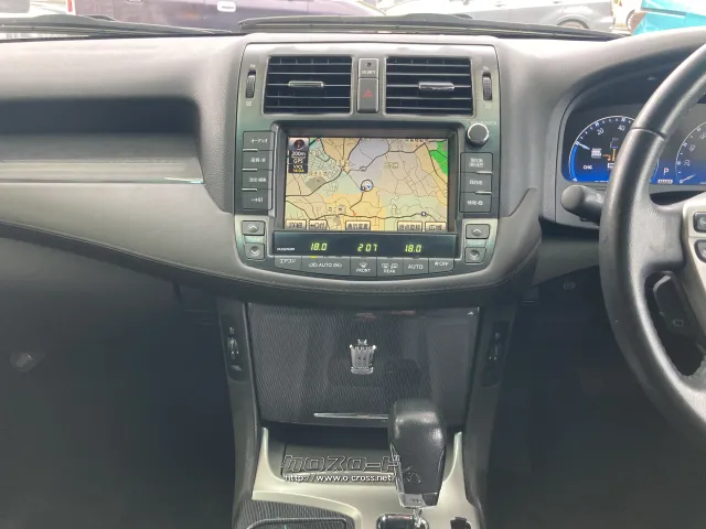 トヨタ クラウンハイブリッド