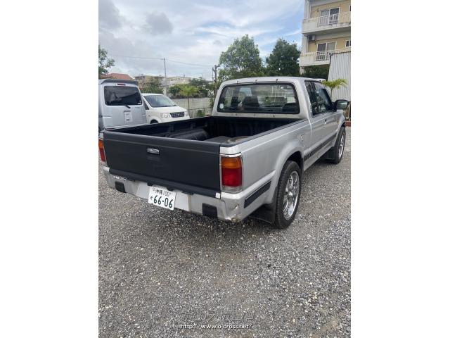マツダ プロシード キャブプラス・1998(H10)年式・シルバー・2600cc