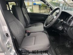 トヨタ ハイエースバン