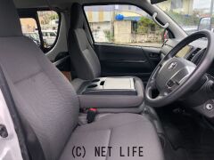 トヨタ ハイエースバン