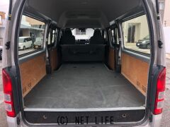 トヨタ ハイエースバン