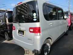 ダイハツ タント