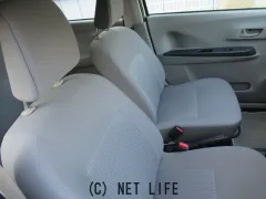 ダイハツ ミライース