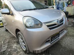 ダイハツ ミライース