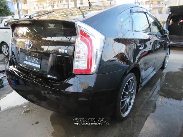 トヨタ プリウス