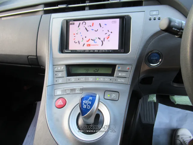 トヨタ プリウス