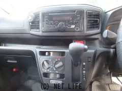 ダイハツ ミライース