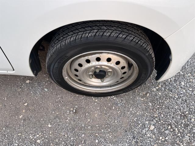 ダイハツ ミライース