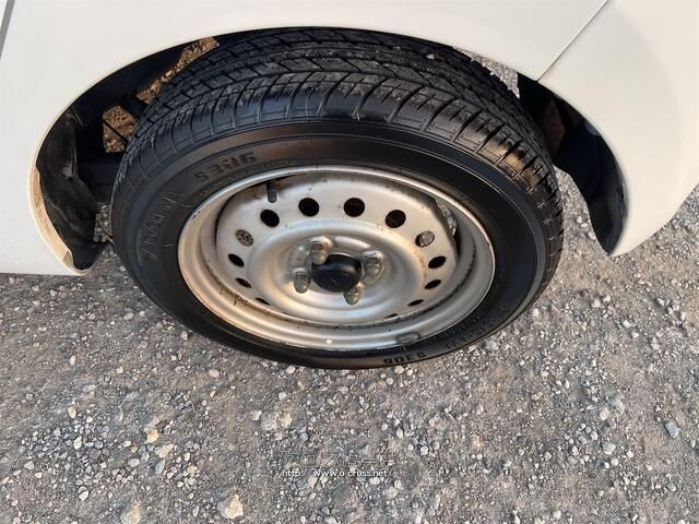 ダイハツ ミライース