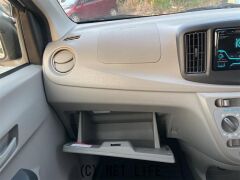 ダイハツ ミライース