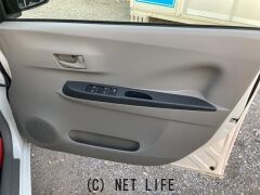 ダイハツ ミライース