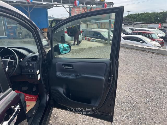 トヨタ ヴォクシー