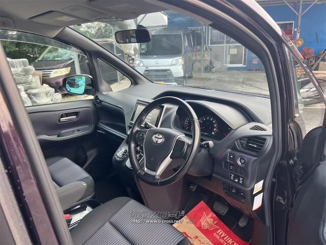 トヨタ ヴォクシー