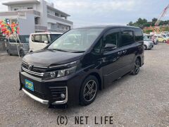 トヨタ ヴォクシー