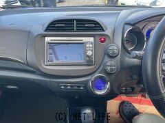 ホンダ フィットシャトルハイブリッド