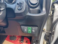 ホンダ フィットシャトルハイブリッド