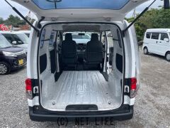 日産 NV200バネットバン