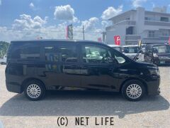 トヨタ ヴォクシー