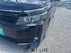 トヨタ ヴォクシー