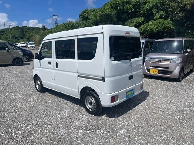 自社認証工場完備♪納車後のアフターサービスもおまかせください♪ マツダ スクラム