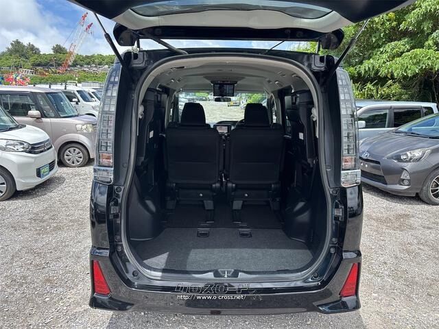 トヨタ ヴォクシー