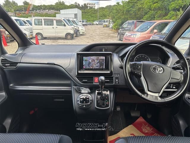 トヨタ ヴォクシー