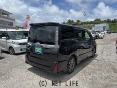 トヨタ ヴォクシー