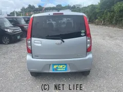 ダイハツ ムーヴ
