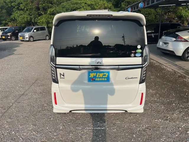 ホンダ N-BOX