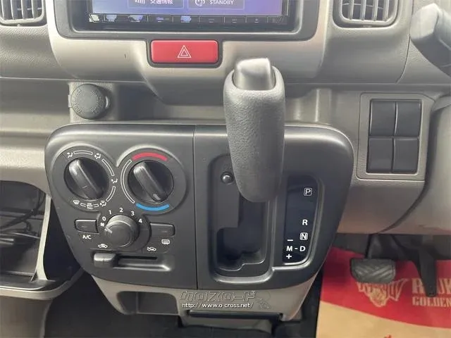 日産 NV100クリッパー