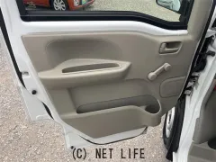 日産 NV100クリッパー