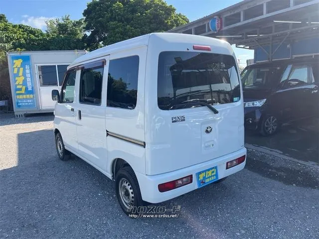 トヨタ ピクシスバン