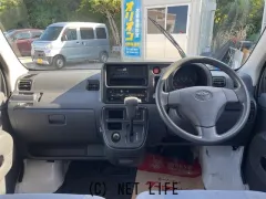 トヨタ ピクシスバン