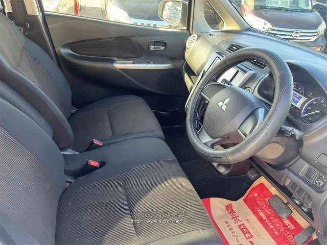 三菱 eKカスタム