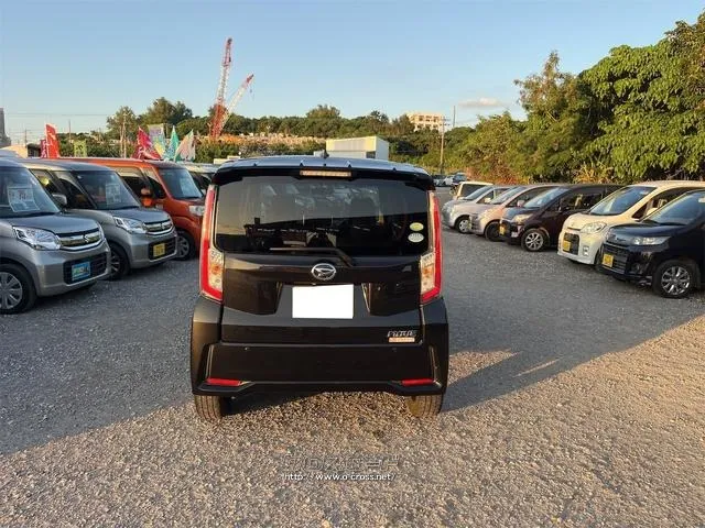 ダイハツ ムーヴ