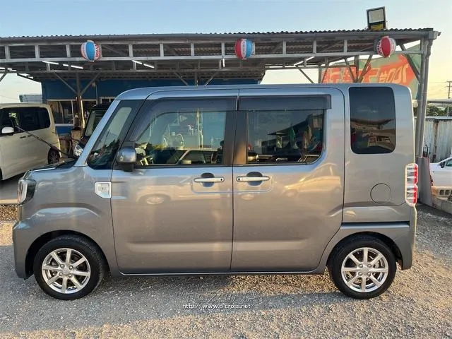 ダイハツ ウェイク