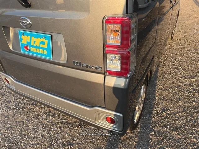 ダイハツ ウェイク