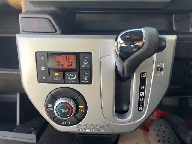 ダイハツ ウェイク