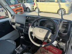 日産 NT100クリッパー