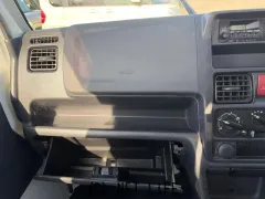 日産 NT100クリッパー