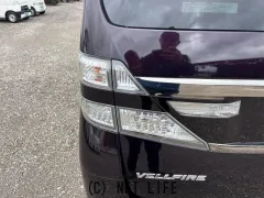 トヨタ ヴェルファイア