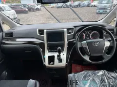 トヨタ ヴェルファイア