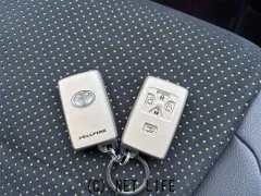 トヨタ ヴェルファイア