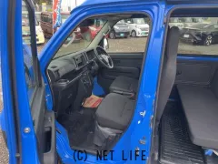 ダイハツ ハイゼットカーゴ